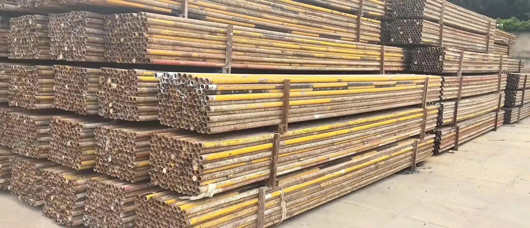 İkinci el çelik boru Eski çelik boru İkinci el inşaat çelik boru Eski inşaat çelik boru 